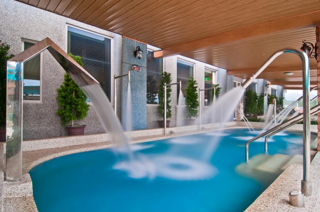 Jinshan Sakura Bay Hot Spring Hotel Exteriér fotografie